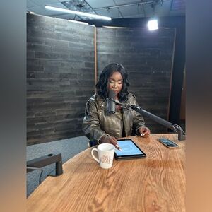 Zara Women's Black Leather Jacket